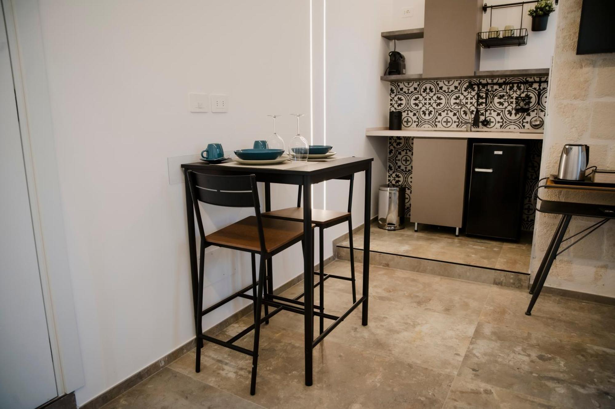 Petrina Home - Suite Rooms Barletta Exterior photo