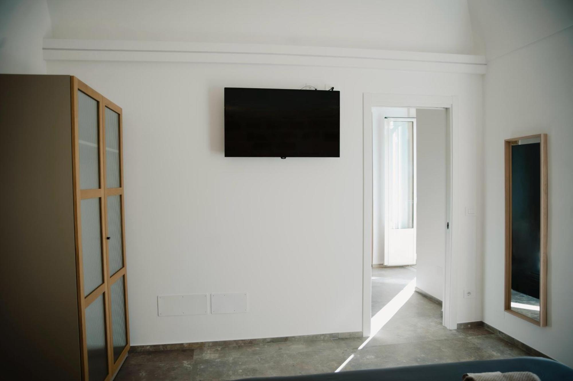 Petrina Home - Suite Rooms Barletta Exterior photo