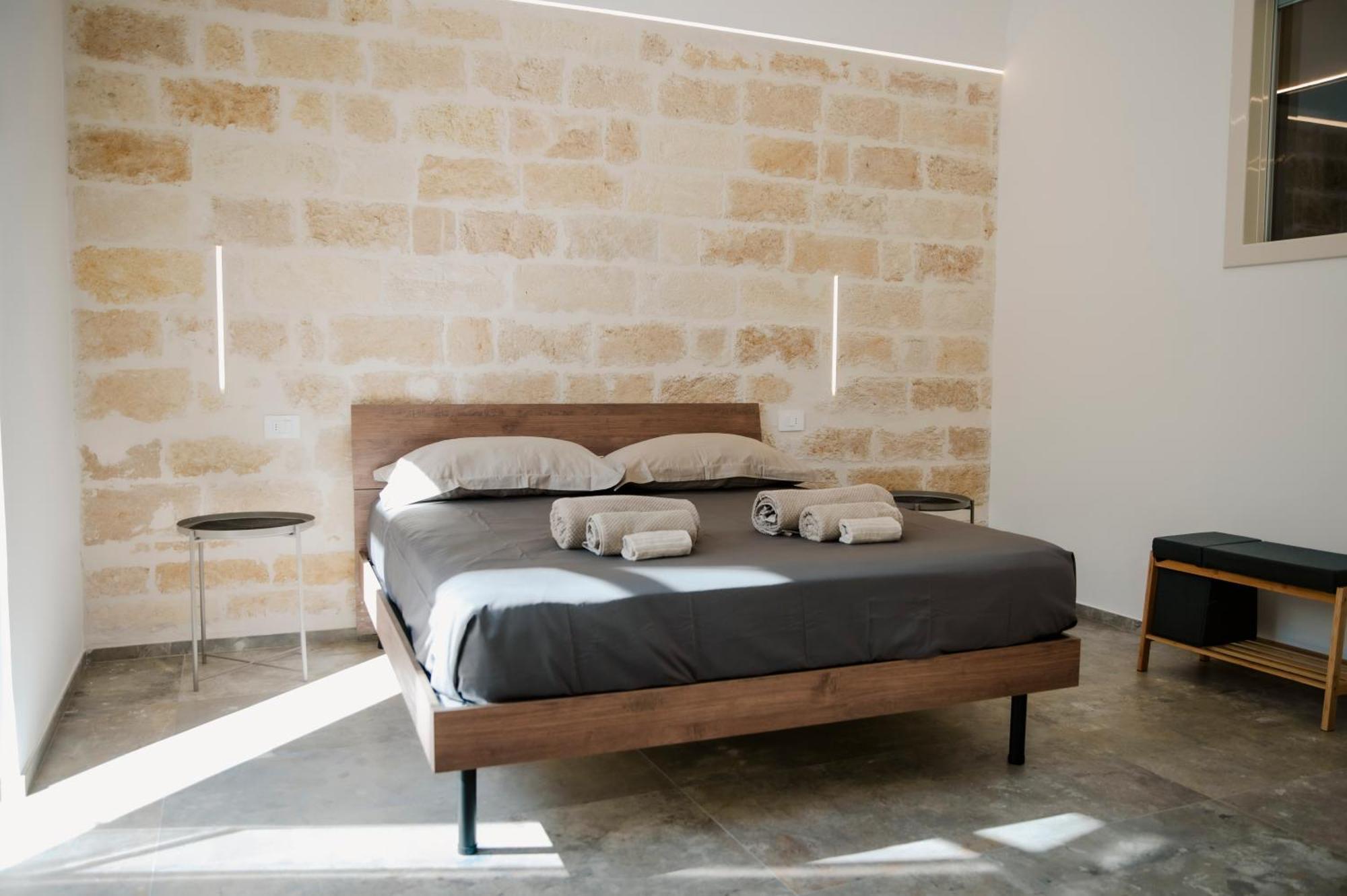 Petrina Home - Suite Rooms Barletta Exterior photo